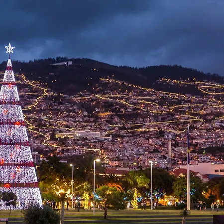 Center I * Funchal (Madeira)