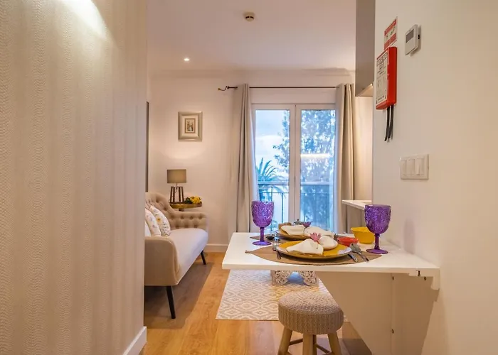 Center I * Funchal (Madeira)